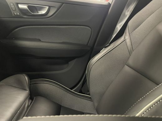 Volvo  V60 T6 AWD Recharge Plus Dark Long Range | Schuifdak | Adaptieve Cruise Control | Stoelverwarming voo... ActivLease financial lease