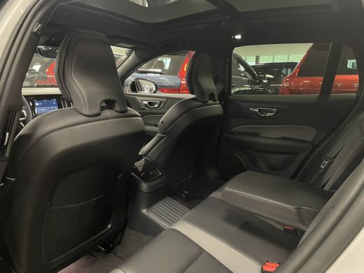Volvo  V60 T6 AWD Recharge Plus Dark Long Range | Schuifdak | Adaptieve Cruise Control | Stoelverwarming voo... ActivLease financial lease