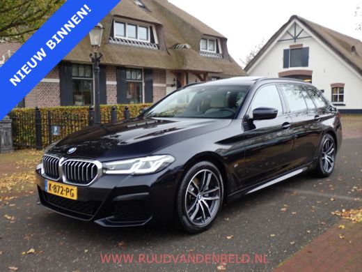 BMW 5 Serie Touring 520i LCI M-PAKKET SHADOWLINE PANODAK/COMFORTLEER/TREKHAAK BMW 5 Serie Touring 520i LCI M-PAKKET SHADOWLINE PANODAK/COMFORTLEER/TREKHAAK