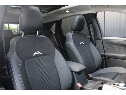 Ford Kuga 2.5 PHEV Active X | PANORAMADAK | TREKHAAK | HEAD-UP | FULL LED | ADAPTIVE CRUISE ActivLease financial lease