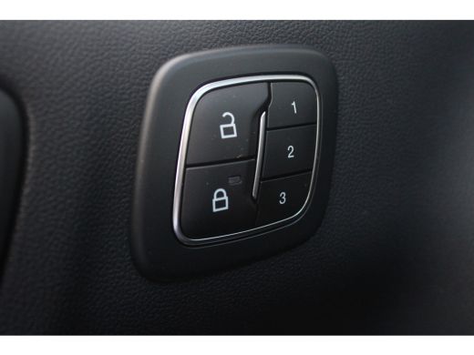 Ford Kuga 2.5 PHEV Active X | PANORAMADAK | TREKHAAK | HEAD-UP | FULL LED | ADAPTIVE CRUISE ActivLease financial lease