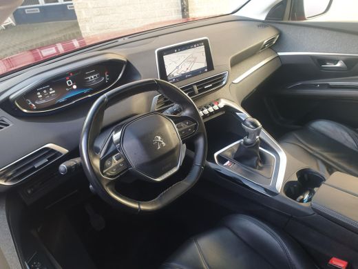 Peugeot 3008 1.2 PureTech Allure | Leder | Navigatie | Cruise Control ActivLease financial lease