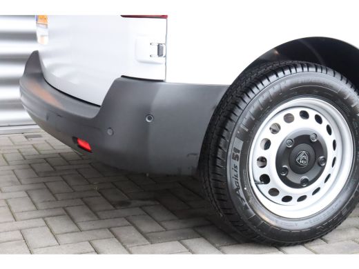 Peugeot Expert Peugeot Standaard €2.730,- Voorraad Voordeel !! | 16" stalen velgen | Elektrisch bedienbare en ve... ActivLease financial lease