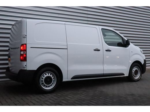 Peugeot Expert Peugeot Standaard €2.730,- Voorraad Voordeel !! | 16" stalen velgen | Elektrisch bedienbare en ve... ActivLease financial lease