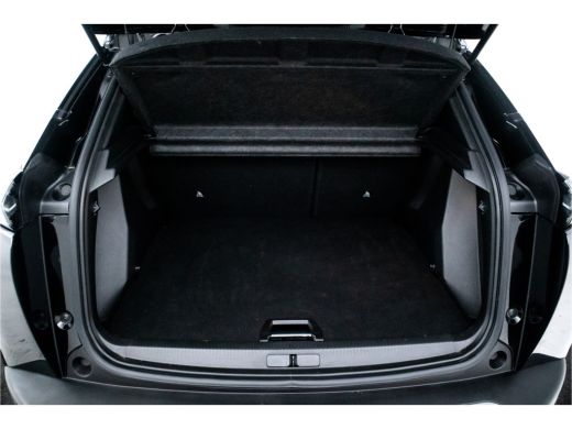 Peugeot 2008 1.2 PureTech 100 Allure Fabrieksgarantie, Apple carplay, Navigatie, ActivLease financial lease