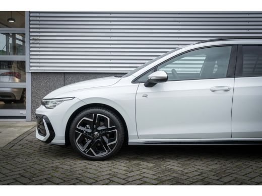 Volkswagen GOLF Variant Volkswagen R-Line Edition | Inclusief €2000,- inruilvoordeel Inclusief €2000,- inruilvoordeel | '... ActivLease financial lease