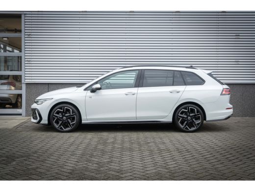 Volkswagen GOLF Variant Volkswagen R-Line Edition | Inclusief €2000,- inruilvoordeel Inclusief €2000,- inruilvoordeel | '... ActivLease financial lease