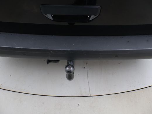 Volkswagen Transporter 2.0 TDI 204 PK DSG + LEDER | APPLE CARPLAY | 2500 KG TREKHAAK | STANDKACHEL ActivLease financial lease