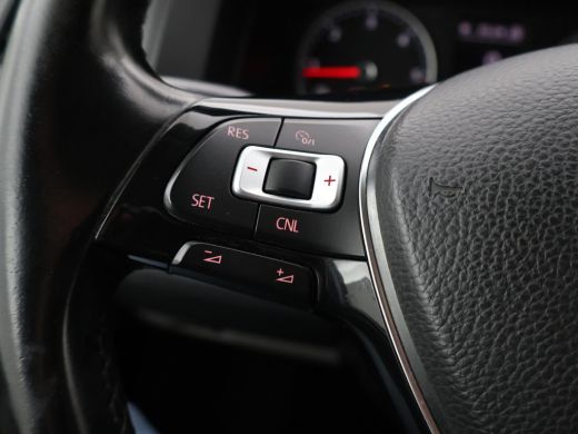 Volkswagen Transporter 2.0 TDI 204 PK DSG + LEDER / APPLE CARPLAY / 2500 KG TREKHAAK / CAMERA / STANDKACHEL ActivLease financial lease
