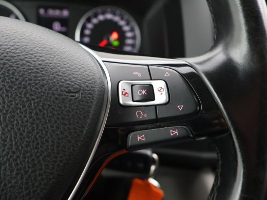 Volkswagen Transporter 2.0 TDI 204 PK DSG + LEDER | APPLE CARPLAY | 2500 KG TREKHAAK | STANDKACHEL ActivLease financial lease