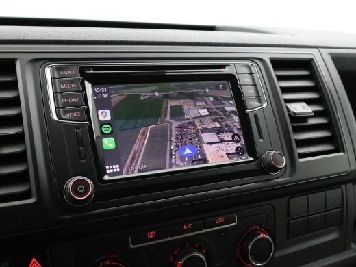 Volkswagen Transporter 2.0 TDI 204 PK DSG + LEDER / APPLE CARPLAY / 2500 KG TREKHAAK / CAMERA / STANDKACHEL ActivLease financial lease