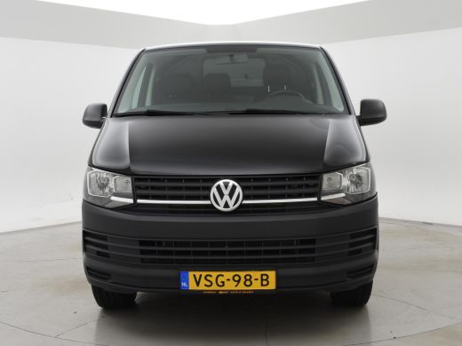 Volkswagen Transporter 2.0 TDI 204 PK DSG + LEDER / APPLE CARPLAY / 2500 KG TREKHAAK / CAMERA / STANDKACHEL ActivLease financial lease