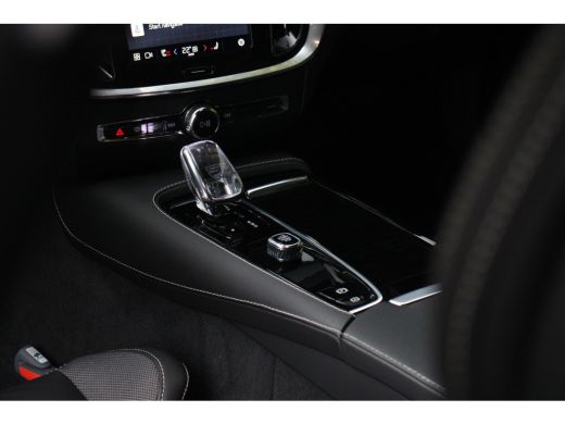Volvo  S60 Recharge T6 AWD 350pk Plus Dark | Adaptive Cruise | BLIS | Camera | Memory Seats | Stuur/stoelver... ActivLease financial lease