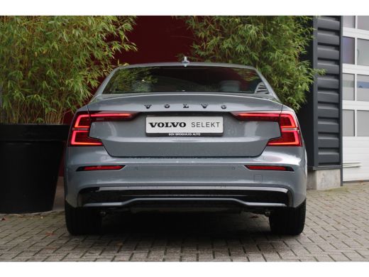 Volvo  S60 Recharge T6 AWD 350pk Plus Dark | Adaptive Cruise | BLIS | Camera | Memory Seats | Stuur/stoelver... ActivLease financial lease