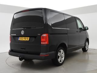 Volkswagen Transporter 2.0 TDI 204 PK DSG + LEDER / APPLE CARPLAY / 2500 KG TREKHAAK / CAMERA / STANDKACHEL