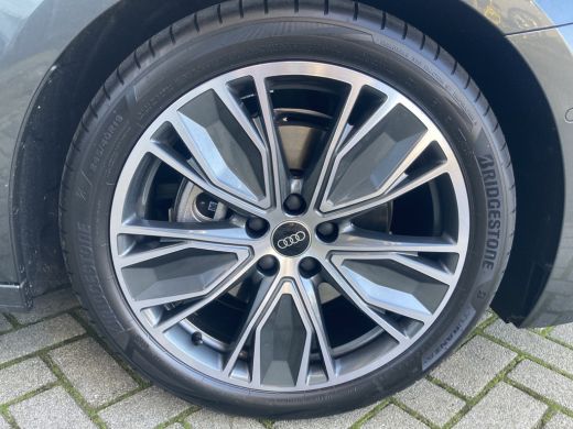Audi A5 Avant 2.0 TFSI S edition/Elektrische stoelen/leder kunstlederen bekleding/privacy glas ActivLease financial lease