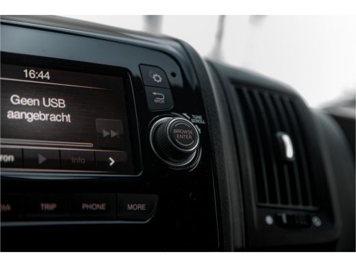 Peugeot Boxer 435 | 165 pk | Spiegelbak | Laadklep | Bluetooth ActivLease financial lease