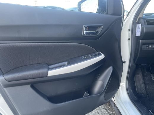 Suzuki Swift 1.2 Select Smart Hybrid APPLE CARPLAY | ANDROID AUTO ActivLease financial lease
