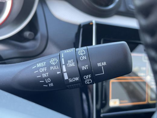 Suzuki Swift 1.2 Select Smart Hybrid APPLE CARPLAY | ANDROID AUTO ActivLease financial lease