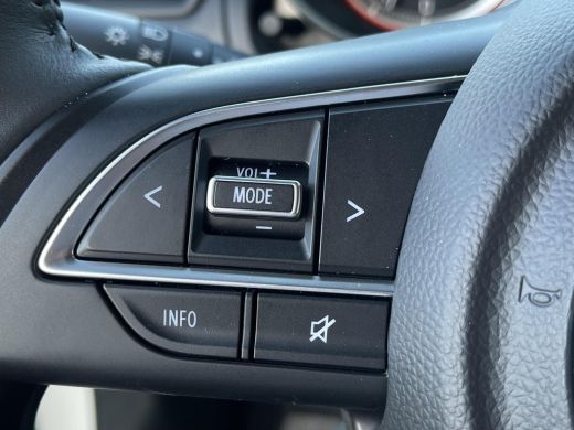 Suzuki Swift 1.2 Select Smart Hybrid APPLE CARPLAY | ANDROID AUTO ActivLease financial lease