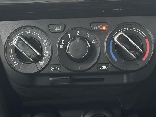 Suzuki Swift 1.2 Select Smart Hybrid APPLE CARPLAY | ANDROID PLAY ActivLease financial lease