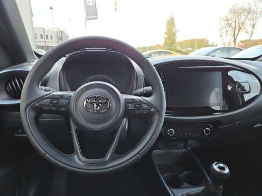 Toyota Aygo X 1.0 VVT-i MT Pulse Design ActivLease financial lease