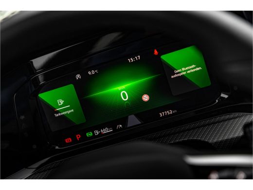 Volkswagen Golf 1.5 eTSI R-Line Business 150pk DSG | Black Style | Camera | HUD | Stoelverwarming ActivLease financial lease