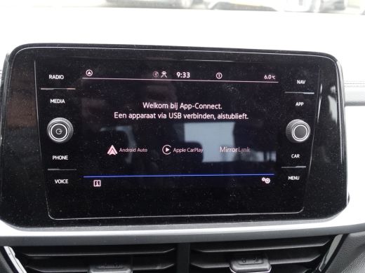 Volkswagen T-Roc 1.0 TSI Life | Cruise control adaptief | LED koplampen | Lichtmetalen velgen 16" ActivLease financial lease