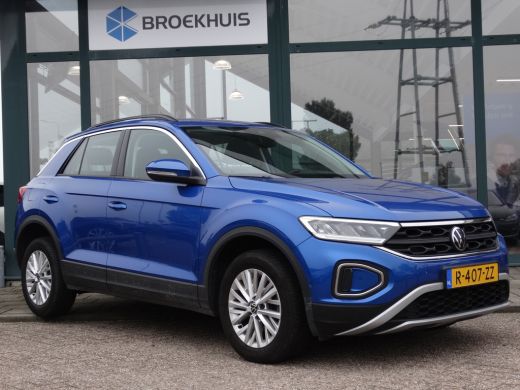 Volkswagen T-Roc 1.0 TSI Life | Cruise control adaptief | LED koplampen | Lichtmetalen velgen 16" ActivLease financial lease