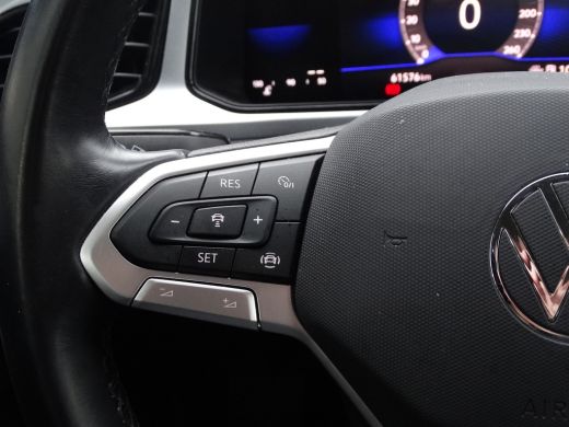 Volkswagen T-Roc 1.0 TSI Life | Cruise control adaptief | LED koplampen | Lichtmetalen velgen 16" ActivLease financial lease