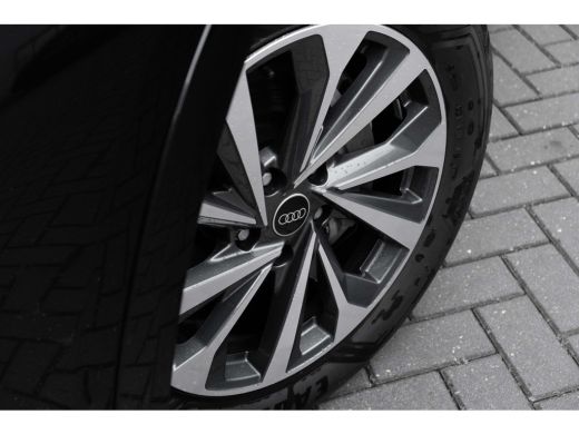Audi Q6 e-tron Advanced edition performance 100 kWh ActivLease financial lease