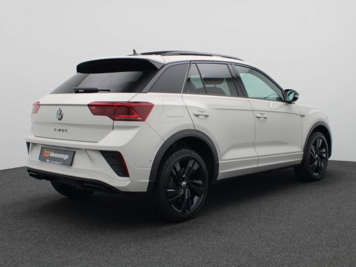 Volkswagen T-Roc 1.5 TSI R-Line Business 150PK DSG Black Style, LED-Matrix, Keyless Entry & Start, Pano-Schuifdak,... ActivLease financial lease