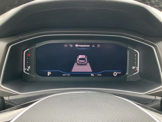 Volkswagen T-Roc 1.5 TSI Style Automaat Pano.dak Adap.Cruise Trekhaak Digitaal Vol Opties! ActivLease financial lease