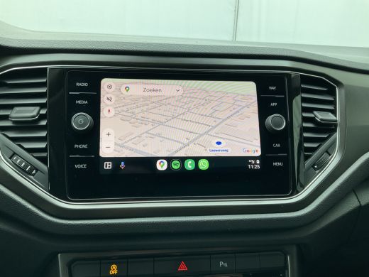 Volkswagen T-Roc 1.5 TSI Style Automaat Pano.dak Adap.Cruise Trekhaak Digitaal Vol Opties! ActivLease financial lease