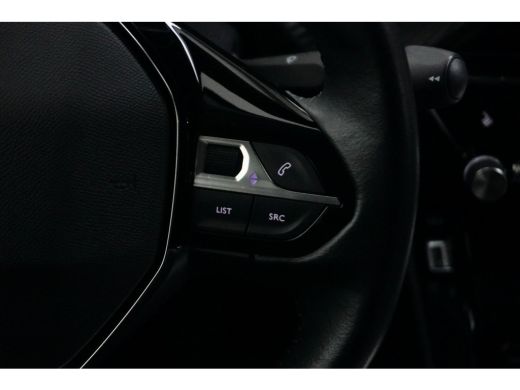Peugeot 2008 1.2 PureTech Allure Pack 130 PK | Achteruitrij camera | Navigatie by App | Adaptieve Cruise Contr... ActivLease financial lease
