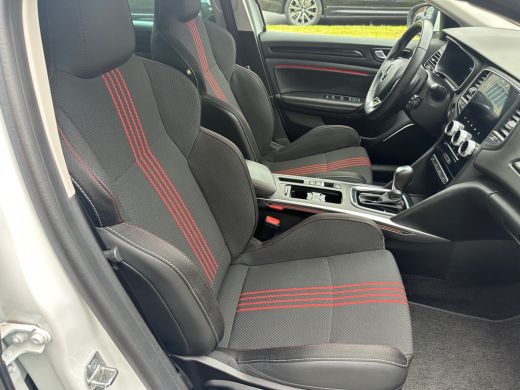 Renault Mégane Estate 1.6 E-Tech Plug-In Hybrid 160 R.S. Line . ActivLease financial lease