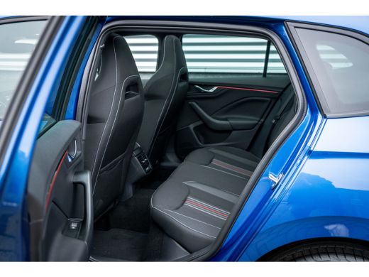 Skoda Scala ŠKODA Monte Carlo | Achteruitrijcamera | Chromen raamlijsten | Driver Activity Assistant, vermoei... ActivLease financial lease