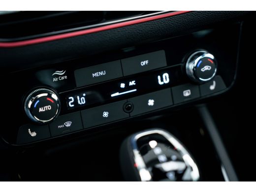 Skoda Scala ŠKODA Monte Carlo | Achteruitrijcamera | Chromen raamlijsten | Driver Activity Assistant, vermoei... ActivLease financial lease