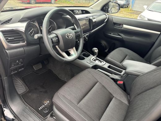 Toyota Hilux 2.4 D-4D Double Cab Professional Van | Grijs Kenteken | Direct Leverbaar | ActivLease financial lease