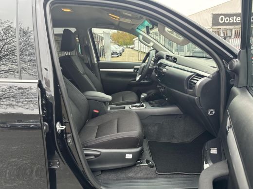 Toyota Hilux 2.4 D-4D Double Cab Professional Van | Grijs Kenteken | Direct Leverbaar | ActivLease financial lease
