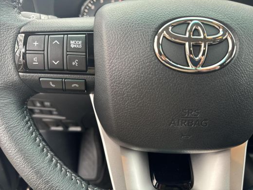 Toyota Hilux 2.4 D-4D Double Cab Professional Van | Grijs Kenteken | Direct Leverbaar | ActivLease financial lease