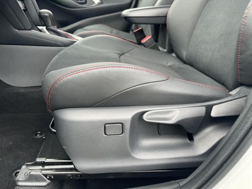Toyota Yaris Cross 1.5 Hybrid 130 GR Sport | All-in prijs | Apple/Android | Camera | ActivLease financial lease