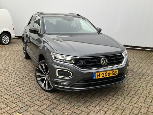 Volkswagen T-Roc 1.5 TSI Automaat R-Line Navi Camera Stoelverw. Digitaal Business R ActivLease financial lease