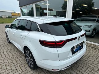 Renault Mégane Estate 1.6 E-Tech Plug-In Hybrid 160 R.S. Line .