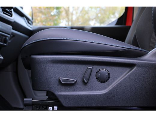 Ford Transit Custom 300 2.0 TDCI L2H1 170PK SPORT AUTOMAAT | NL-AUTO! | WINTER PACK | ADAPT. CRUISE | ELEKT. STOELEN ... ActivLease financial lease