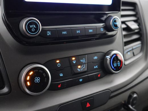 Ford Transit Custom 320 2.0 TDCI 130 PK L2H1 TREND + 2800 KG TREKHAAK / APPLE CARPLAY / CAMERA / STOELVERW. ActivLease financial lease