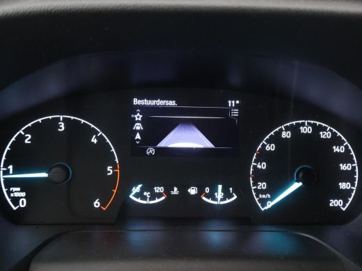 Ford Transit Custom 320 2.0 TDCI 130 PK L2H1 TREND + 2800 KG TREKHAAK / APPLE CARPLAY / CAMERA / STOELVERW. ActivLease financial lease