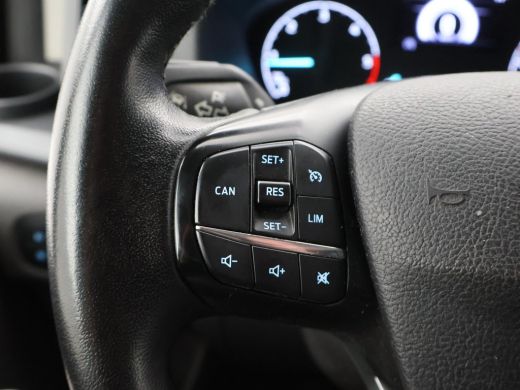 Ford Transit Custom 320 2.0 TDCI 130 PK L2H1 TREND + 2800 KG TREKHAAK / APPLE CARPLAY / CAMERA / STOELVERW. ActivLease financial lease