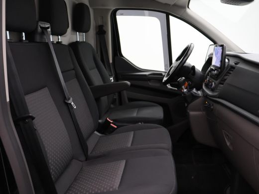 Ford Transit Custom 320 2.0 TDCI 130 PK L2H1 TREND + 2800 KG TREKHAAK / APPLE CARPLAY / CAMERA / STOELVERW. ActivLease financial lease