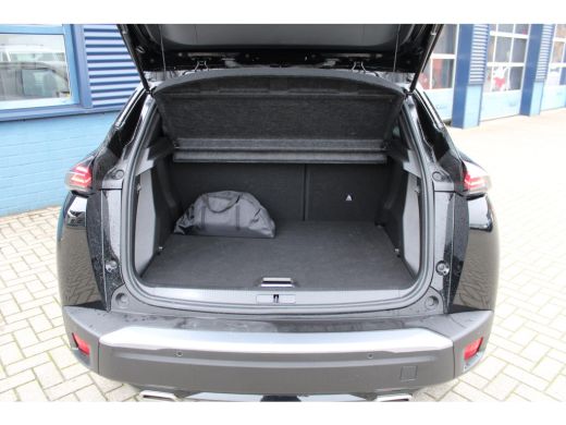 Peugeot 2008 1.2 PureTech 130 GT Climate regeling ,achteruitrij camera ,navigatie By App ActivLease financial lease